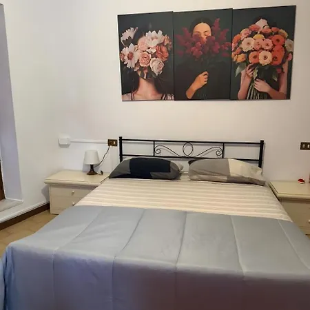 Holiday home Residenza Il Castello Tre *